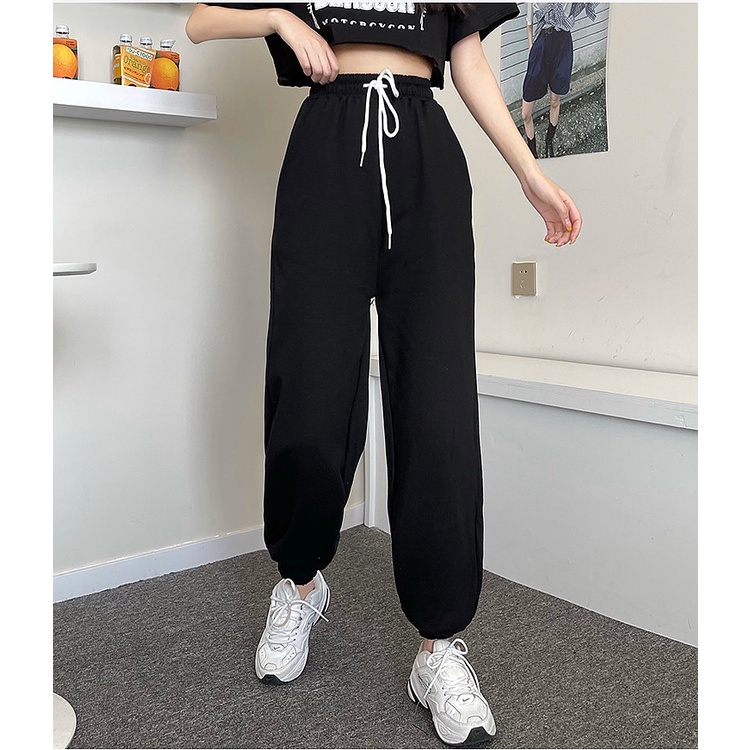 Quần Jogger Nữ BOMCLOTHING Trơn Bo Gấu Ullzang Unisex Nam Nữ Ba Màu Đen Xám Trắng