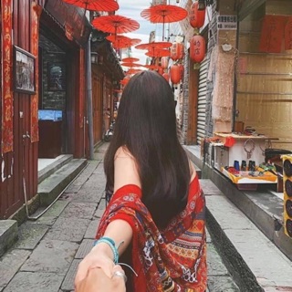 Khăn choàng họa tiết thổ cẩm, khăn đi biển