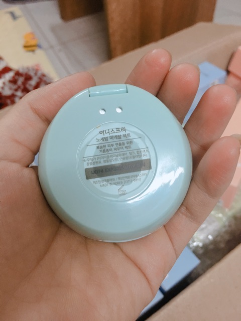 Phấn phủ kiềm dầu Innissfree dạng nén mẫu mới 2020 | BigBuy360 - bigbuy360.vn
