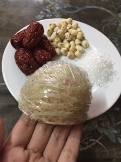 Yến Sào 1 sét