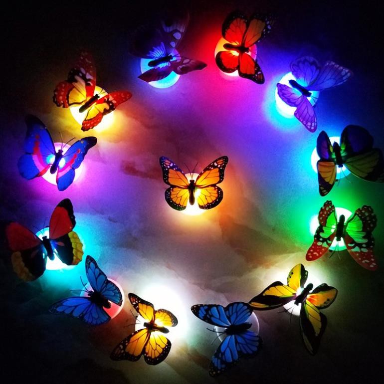 Đèn Ngủ Led Bướm 3D Dán Tường Trang Trí