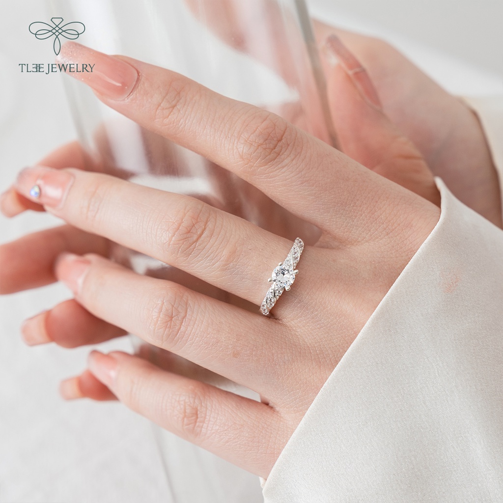 Nhẫn bạc nữ TLEE ổ đá nhỏ 4 chấu lấp lánh dây xoắn nữ tính NCJ A0180
