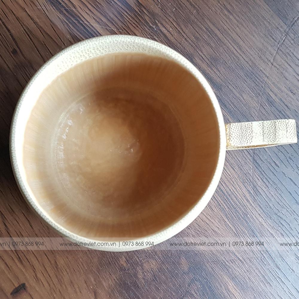 Cốc tre có quai cao 8cm dáng bầu