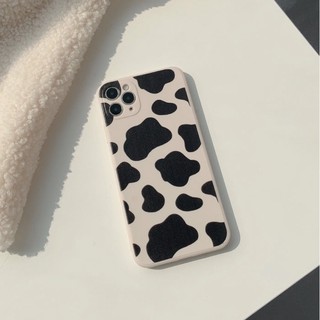 Ốp lưng iphone bò sữa