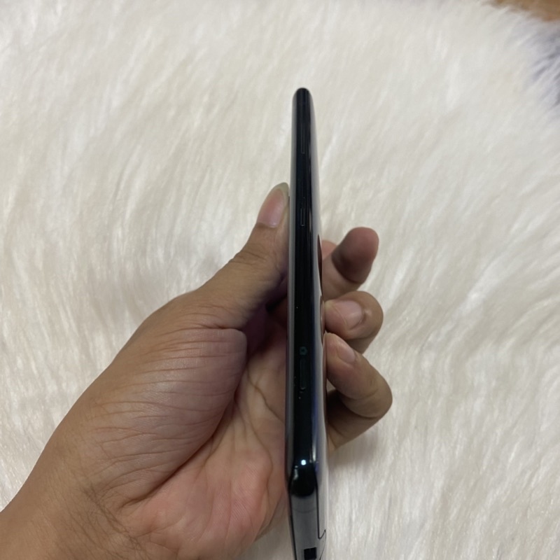 ĐIỆN THOẠI SONY XPERIA XZ3 ram4/ rom 64g