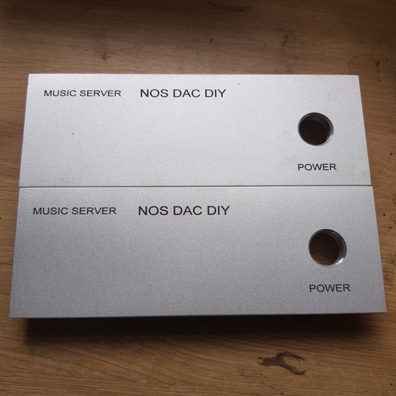 Máy chủ âm nhạc