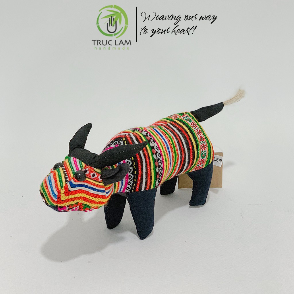 Đồ Chơi Cho Bé Thú Nhồi Bông Hình Con Khỉ, Trâu, Voi, Chó, Mèo Vải Thổ Cẩm Dệt Tay Bông Gòn Cao Cấp – Trúc Lâm Handmade
