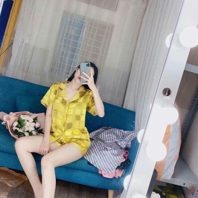 Bộ đồ lụa chienvan