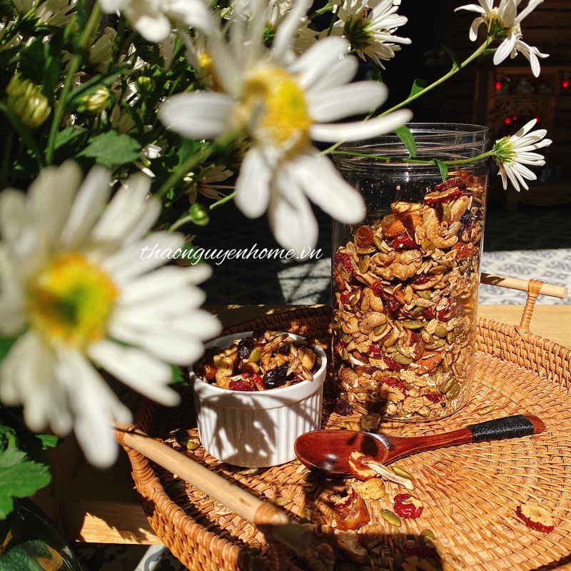 Granola ngũ cốc ăn kiêng (mật ong rừng mix hạt không ướp đường)