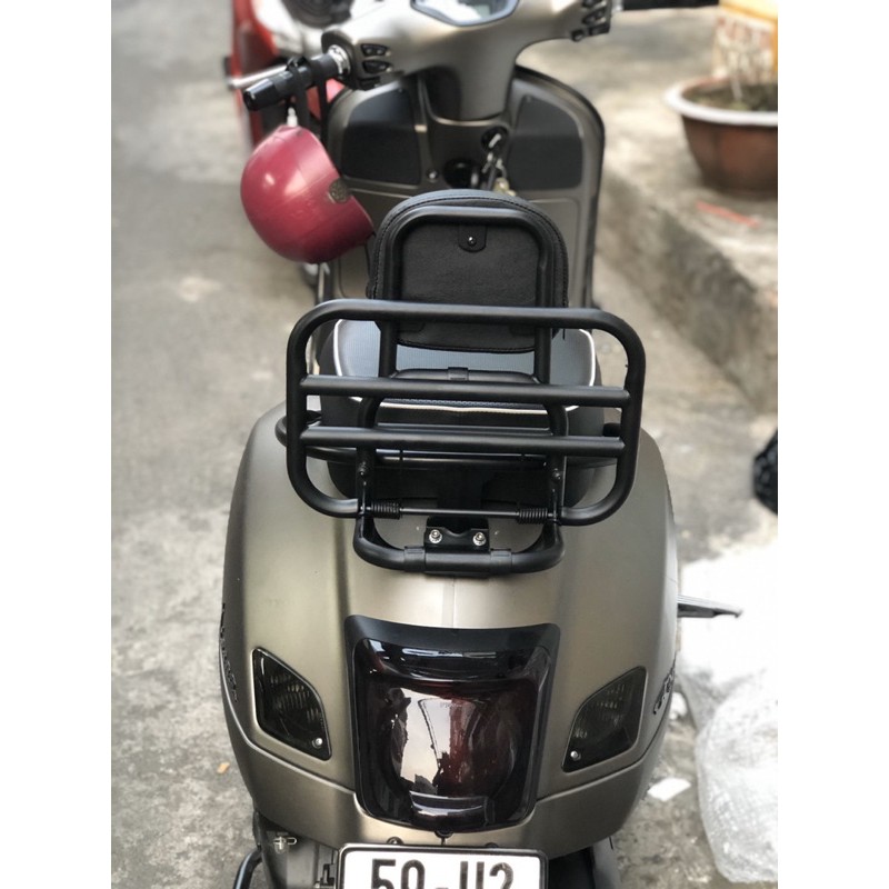 BAGA TỰA LƯNG CHO XE VESPA CÓ ĐỆM