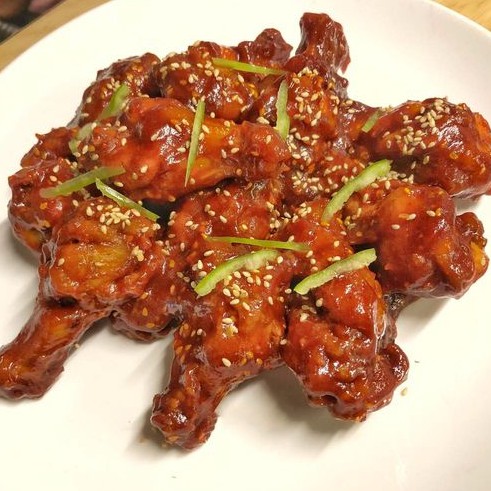 Sốt Gà Rán Ottogi Chai 2.4KG