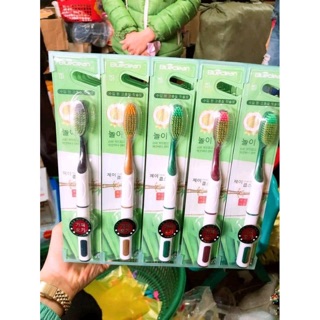 BÀN CHẢI TRE HÀN QUỐC 127