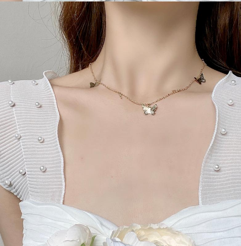 Korea Necklaces Multi-layer Simple Women Jewelry Fashion Golden Geometric Charm Chains Necklace