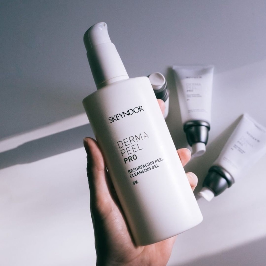 SKEYNDOR DermaPeel Sữa rửa mặt tẩy da chết dạng gel Resurfacing Peel Cleansing Gel 200ml | BigBuy360 - bigbuy360.vn