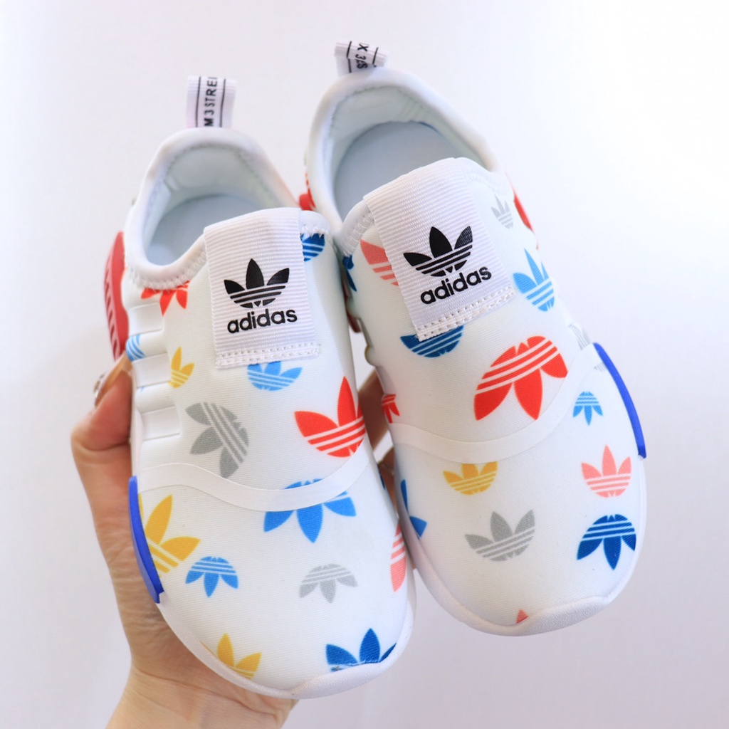 Giày Thể Thao Chống Trượt Màu Trắng Nmd Thời Trang Cho Bé