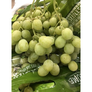 Nho xanh Mỹ hàng bay
