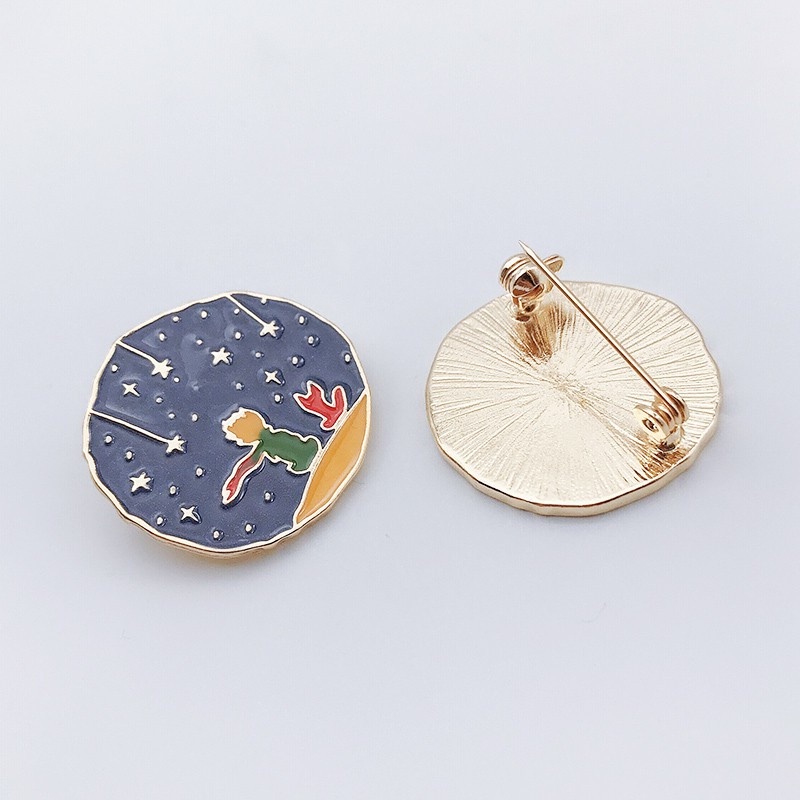 Pin cài áo hoàng tử bé The Little Prince - GC167