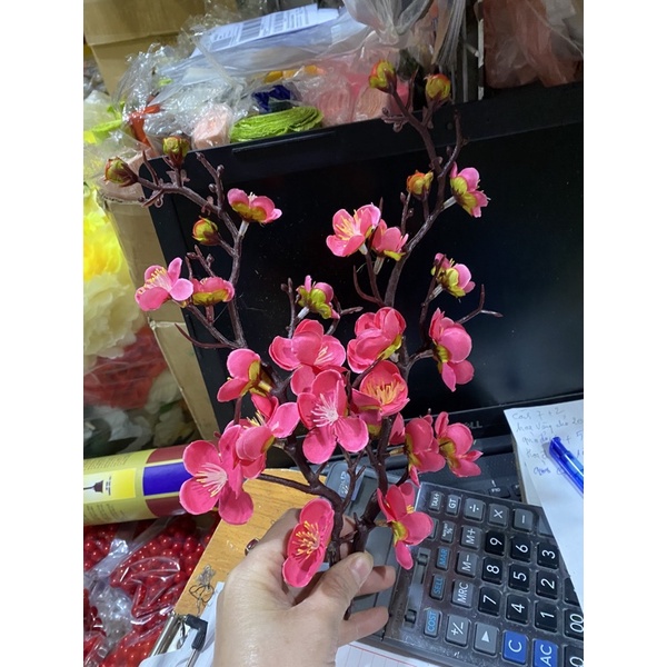 cành hoa đào nhựa trang trí