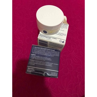Kem dưỡng da Nivea Ngày và Đêm