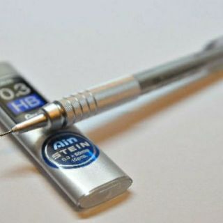Chì kim kỹ thuật pentel 0.3