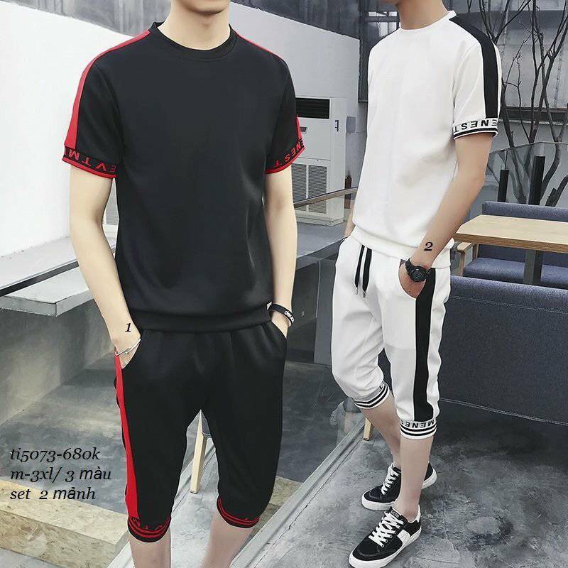 Bộ quần áo thể thao nam nữ