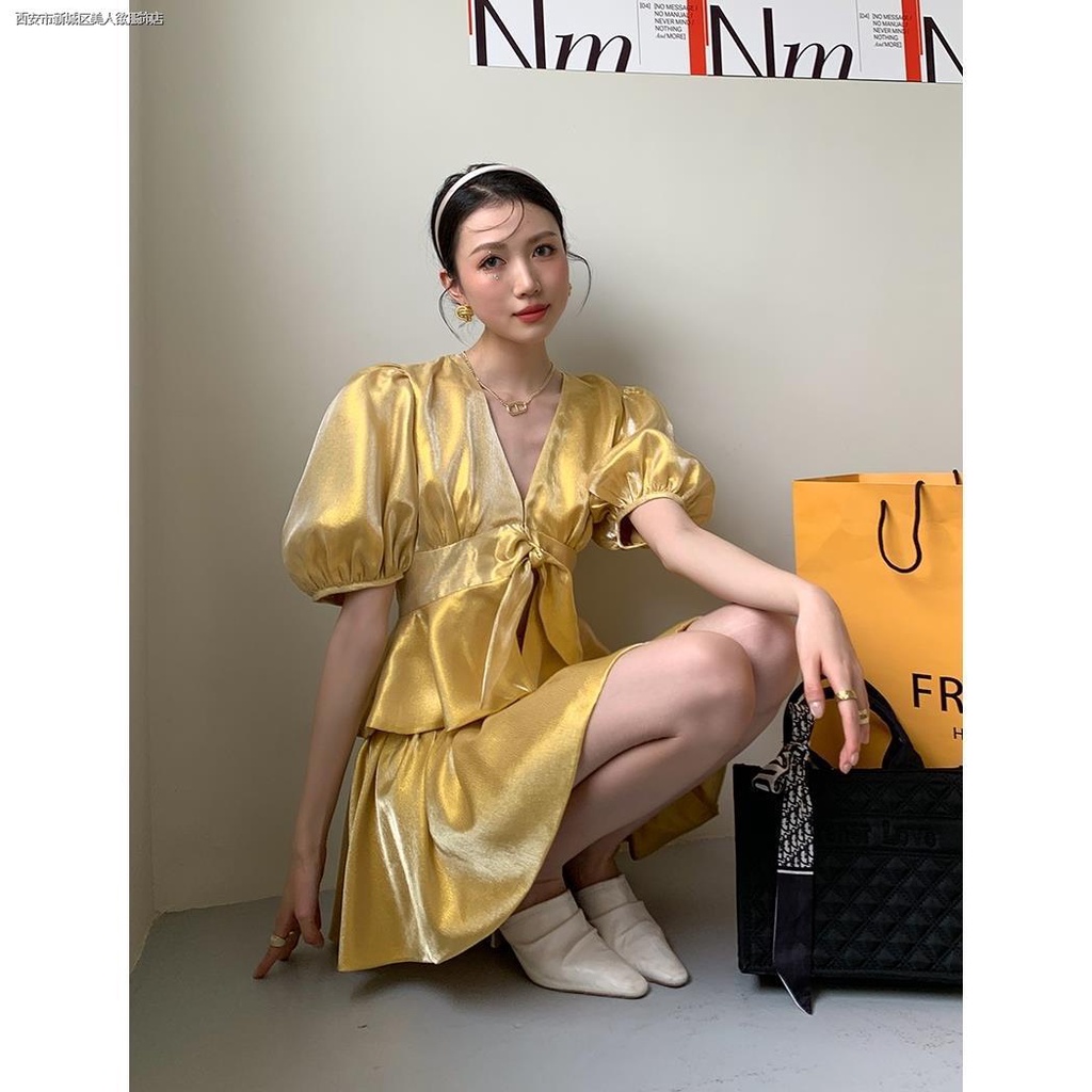 Bộ Trang Phục Hai Mảnh Gồm Áo Và Váy Ngắn Phong Cách Hong Kong Cổ Điển Sang Trọng Dành Cho Bạn Nữ Mặc Hàng Ngày