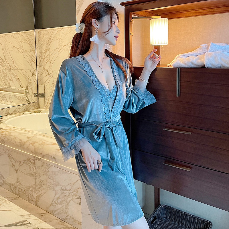 Bộ Đồ Ngủ Vải Nhung Phối Ren Quyến Rũ Thời Trang 2022 Mới