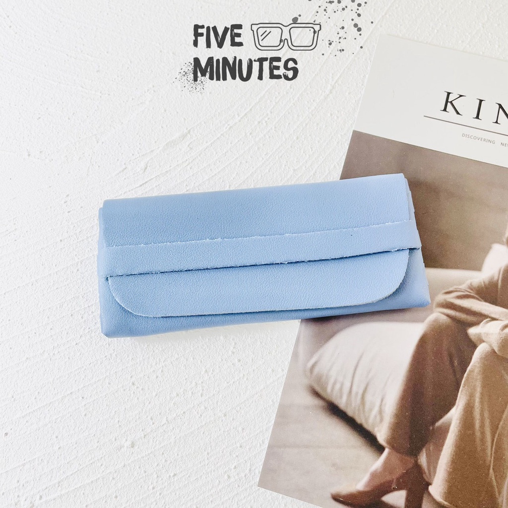 Hộp đựng kính thời trang, ví da đựng kính , chống va đập Fiveminutes tặng kèm khăn lau Hot 2021