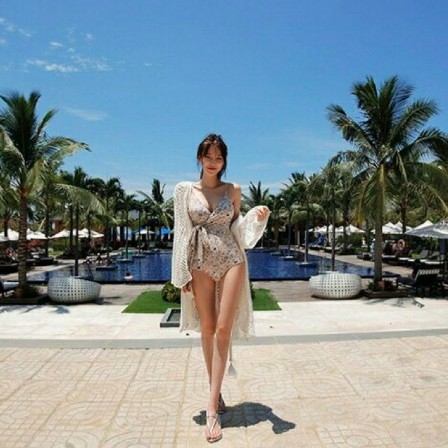 Bikini liền thân thắt eo hoa nhí hàng Quảng Châu