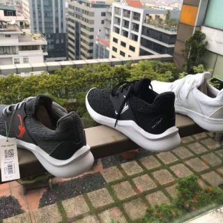 Giày thể thao Ken Sport.