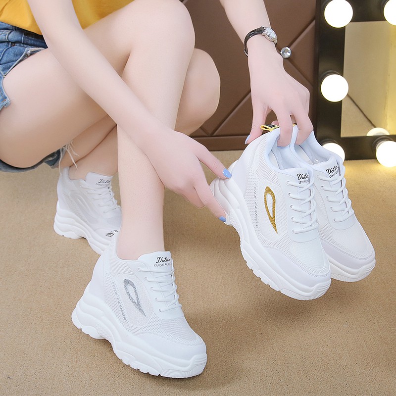 T29 giầy thể thao độn đế 7cm màu trắng trẻ trung