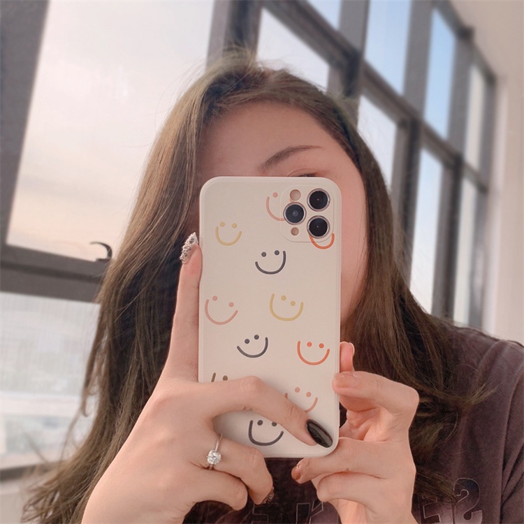 Ốp điện thoại mặt cười may mắn cho iPhone 6/6plus/6s/6splus/7/7plus/8/8plus/x/xs/xr/xsmax/11/12/13/pro/max/promax/plus | BigBuy360 - bigbuy360.vn