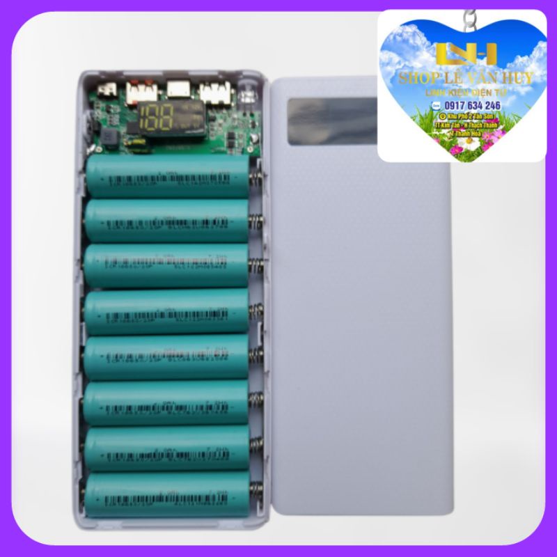 Sạc dự phòng 8 pin sạc nhanh 3.0