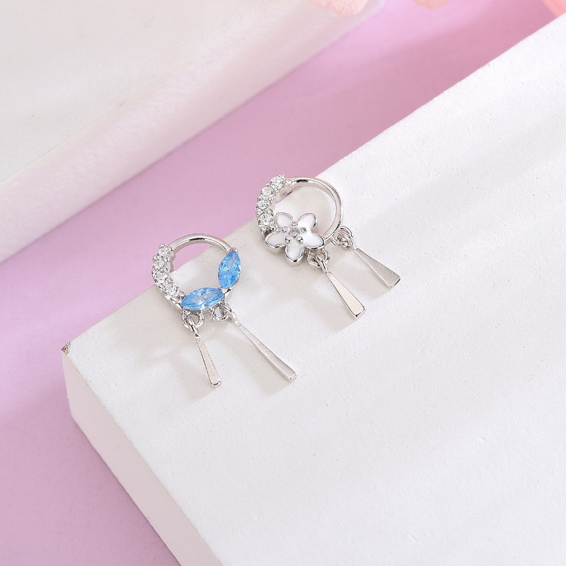 Bông tai bạc dành cho nữ khuyên tròn đính đá sang trọng ANTA Jewelry - ATJ7030B