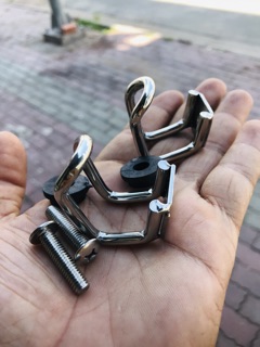 Cặp móc treo đồ xe máy