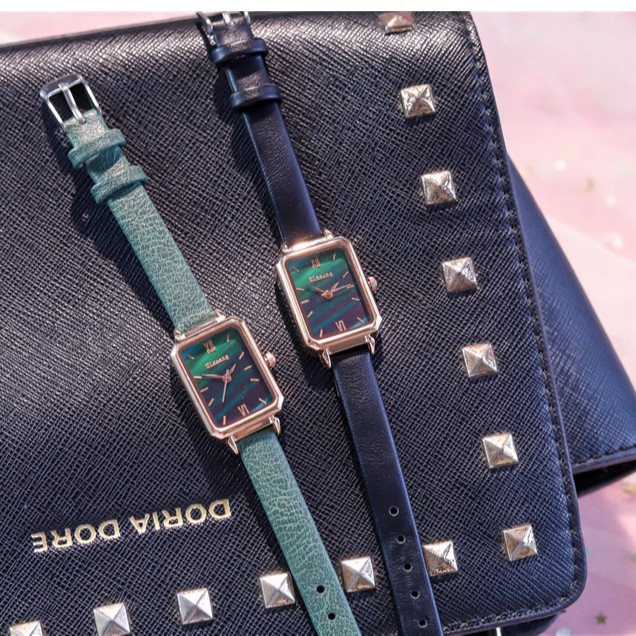 Đồng hồ nữ Ulzzang U012 măt chữ nhật dây da mềm đeo êm tay | BigBuy360 - bigbuy360.vn