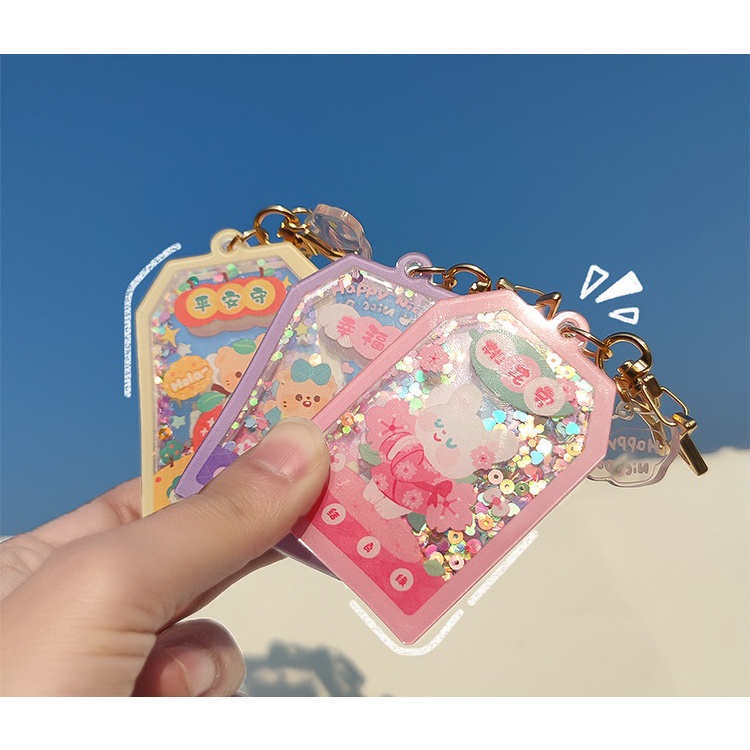 MÓC KHÓA SHAKER KIM TUYẾN ACRYLIC HÌNH TÚI OMAMORI PHONG CÁCH HOẠT HÌNH