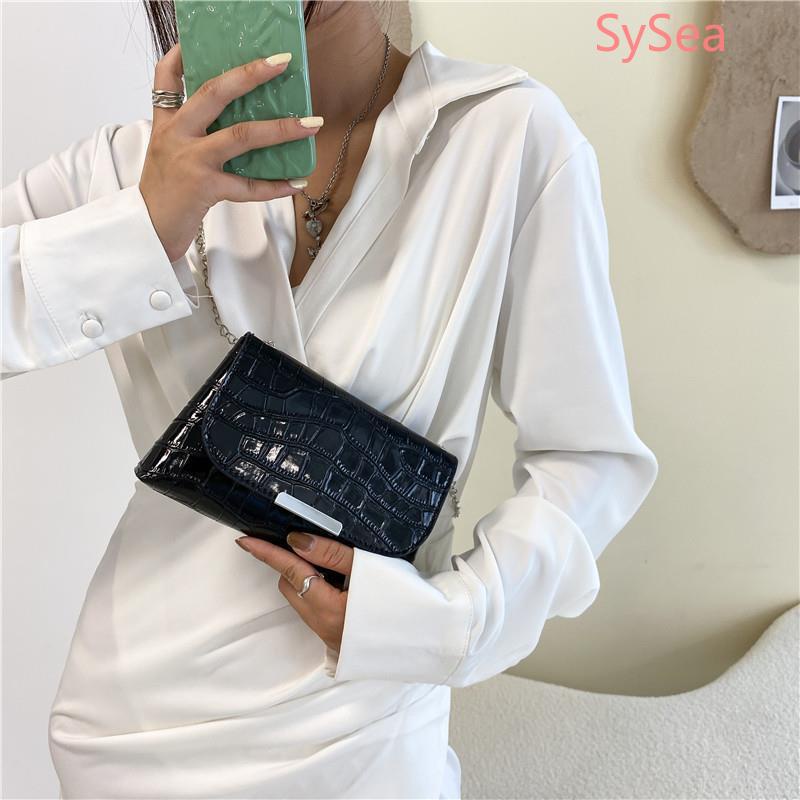 Túi Đeo Vai Phối Dây Xích Thời Trang Dành Cho Nữ