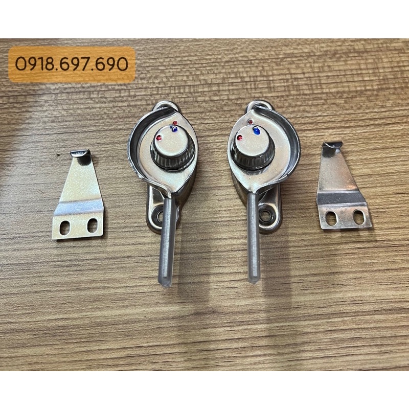 Khoá sò vặn xanh đỏ Inox cửa sổ lùa nhôm