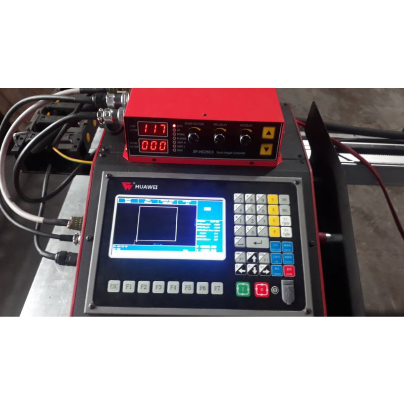 Máy Cắt CNC Plasma HNC 1500 Huawei 1,5m × 3m