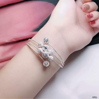 Lắc tay bạc ý