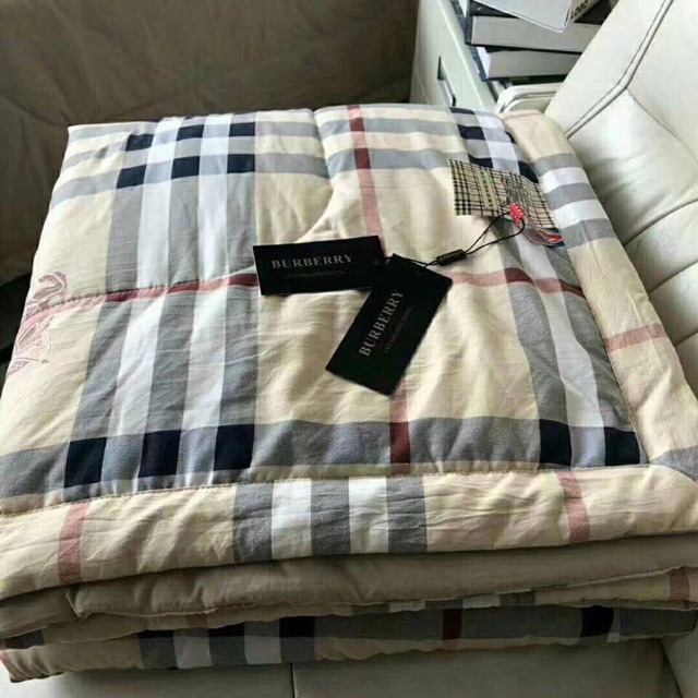 Chăn hè Cotton lụa Buberry