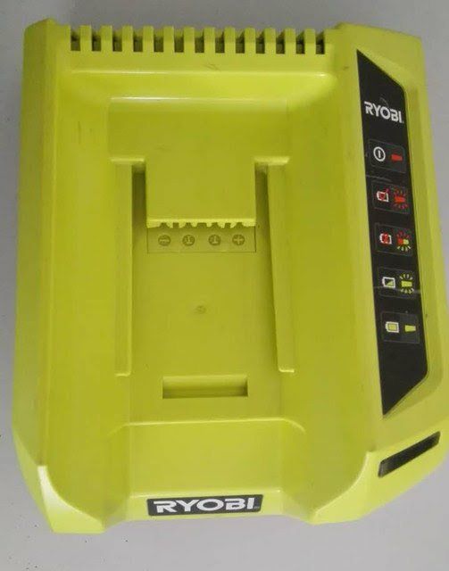 Sạc Ryobi 36v