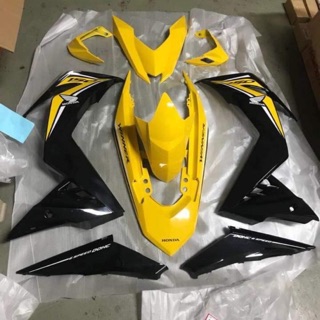 Dàn áo winner 150 vàng 2018