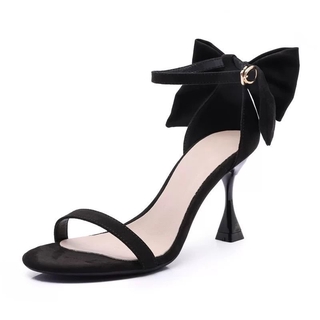 Horizontal strap high heels with a lovely bow bow