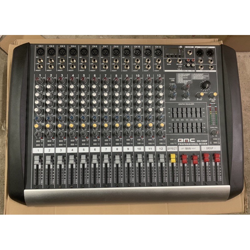 Bàn mixer BMC-1202F có USB