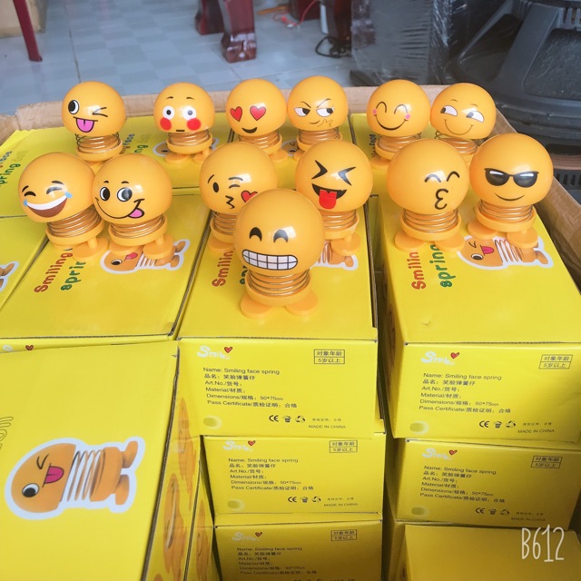 Emoji Con Lắc Lò Xo ( 5k / con , chọn hình ngẫu nhiên )