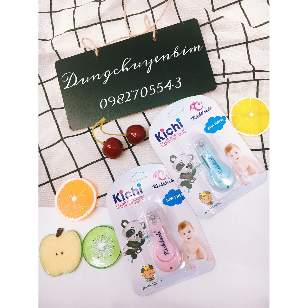 Bấm móng tay Kichi cho bé