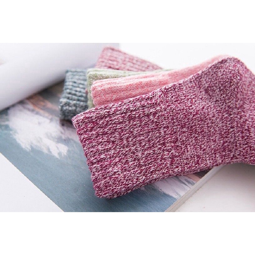 Vớ cotton giữ ấm cổ cao với nhiều màu sắc khác nhau đầy cá tính