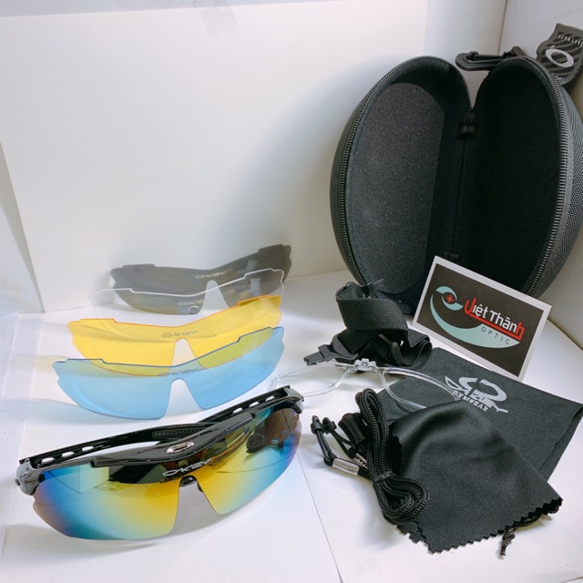 Kính Thể Thao Đa Năng Ôm Chặt Khuôn Mặt Mắt Kính Đua Xe Đạp Chạy Bộ Đi MôTô | BigBuy360 - bigbuy360.vn